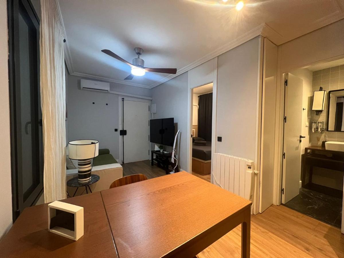 Realbites Accommodations Мадрид Экстерьер фото